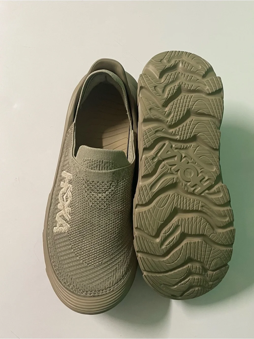 Hoka Restore TC